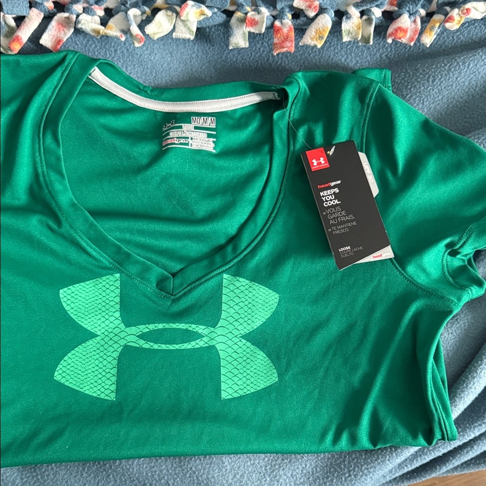 Under Armour Women's Teal V-Neck Tee